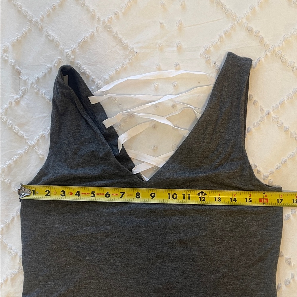 Bailey 44 Charcoal Tank with White Lace-Up Detail boutique nwt large - Picture 7 of 10
